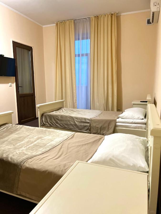 New Continent Hotell Bushtyno Eksteriør bilde